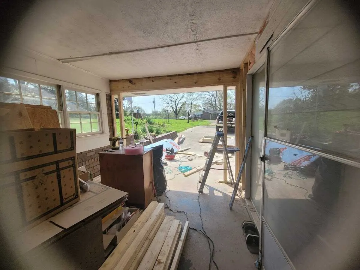 Air movers and dehumidifier for Water Mitigation Services in Alvin